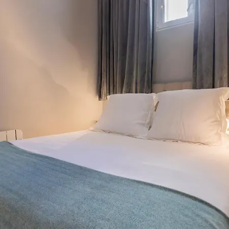 Elegant In Bairro Alto By Lovelystay Lisbon