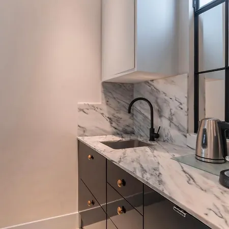 Lägenhet Elegant In Bairro Alto By Lovelystay